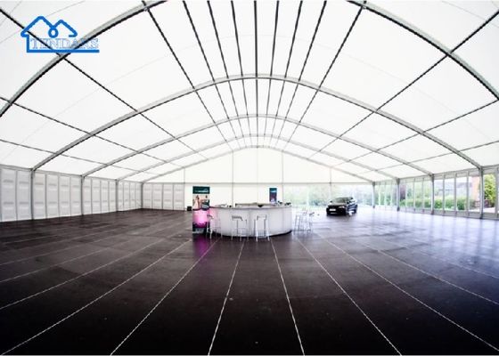 กรอบโลหะผสมเสริมแรง 5x8m เต็นท์ Arcum หลังคากันไฟทนลมสำหรับงานแต่งงาน