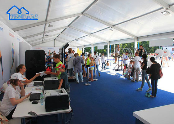 อลูมิเนียมกรอบ PVC Cover ขยายไม่สิ้นสุด เต็นท์ Marquee สําหรับการแสดง โรงเรียนเทศกาลงานเลี้ยง