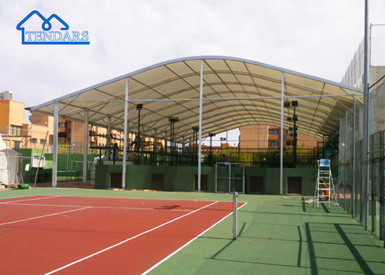 งานหนัก Custom โครงสร้างอะลูมิเนียมขนาดใหญ่ Tent กีฬากลางแจ้ง Padel Court With Cover Tent