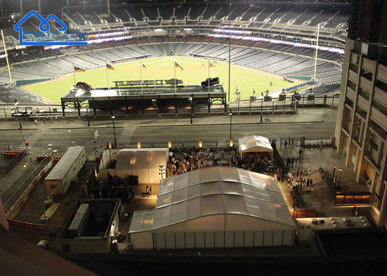 ห้องพักกลางแจ้งแบบลูกค้า Alunimun Sports Hospitality Suite ห้องพักชั้นสอง ห้องจัดงาน