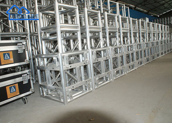 อัลลูมิเนียมสลัดหนักเงิน 300 มิลลิเมตร Stage Light Truss สําหรับการแสดง