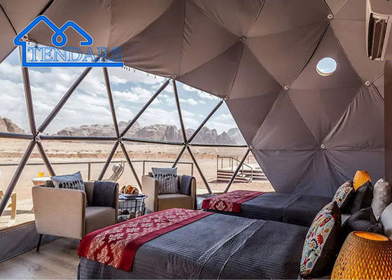 โรงแรมดีไซน์ใหม่ โปลิคาร์บอนาทโดม Glamping Tent โมดูล Prefab PC คริสตัล Bubble Dome House For Resort