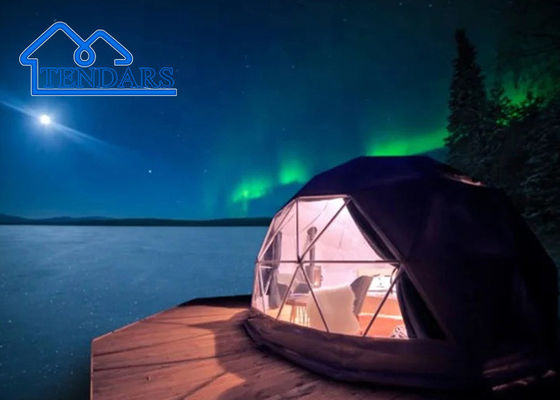 กลางแจ้ง 8m ครอบครัวแคมป์ Glamping Tent Dome With Bathroom รีสอร์ท แคมป์เท็นท์สําหรับ 2-4 คน