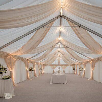 หรูหรา TUV รับรองอะลูมิเนียม ปาร์ตี้ Marquee Tent ผ้าม่านภายในสําหรับเนเธอร์แลนด์ พรีเมียมงานแต่ง